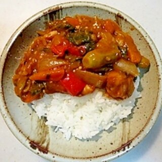 ネバネバさっぱり！レモンと夏の旬野菜カレー